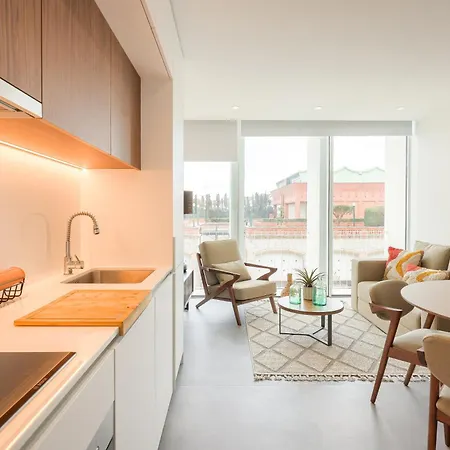 דירה Aveiro Central Apartment אבאירו