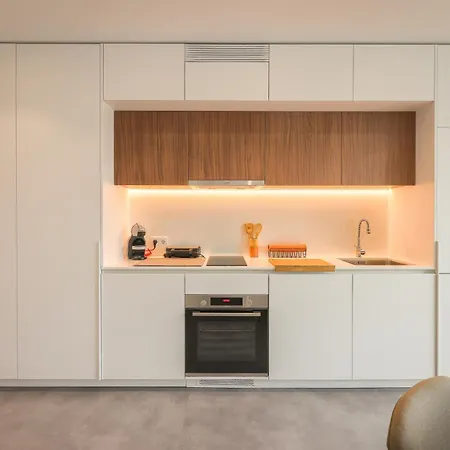 Aveiro Central Apartment * אבאירו